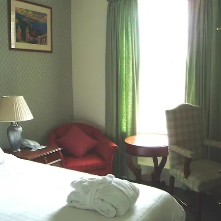 The Golf Hotel 3*